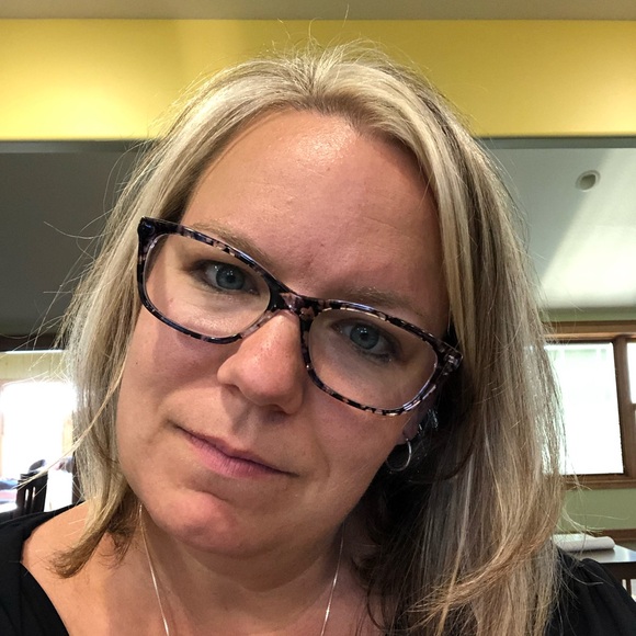 Meet your Posher, Mary - Picture 2 of 16